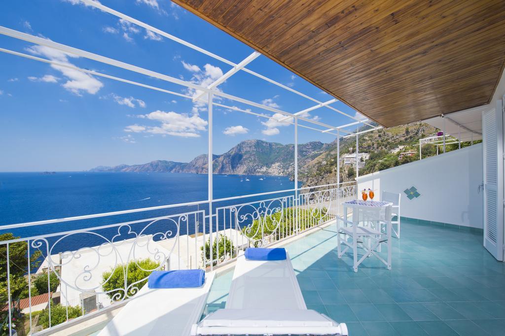 Il Corallo Praiano Bagian luar foto