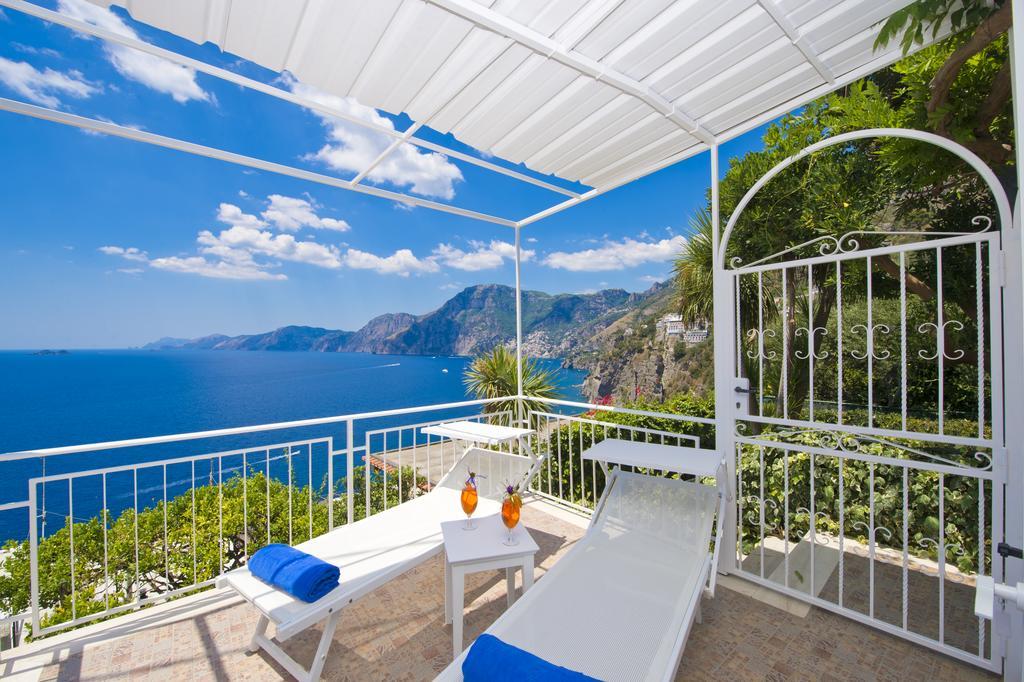 Il Corallo Praiano Bagian luar foto